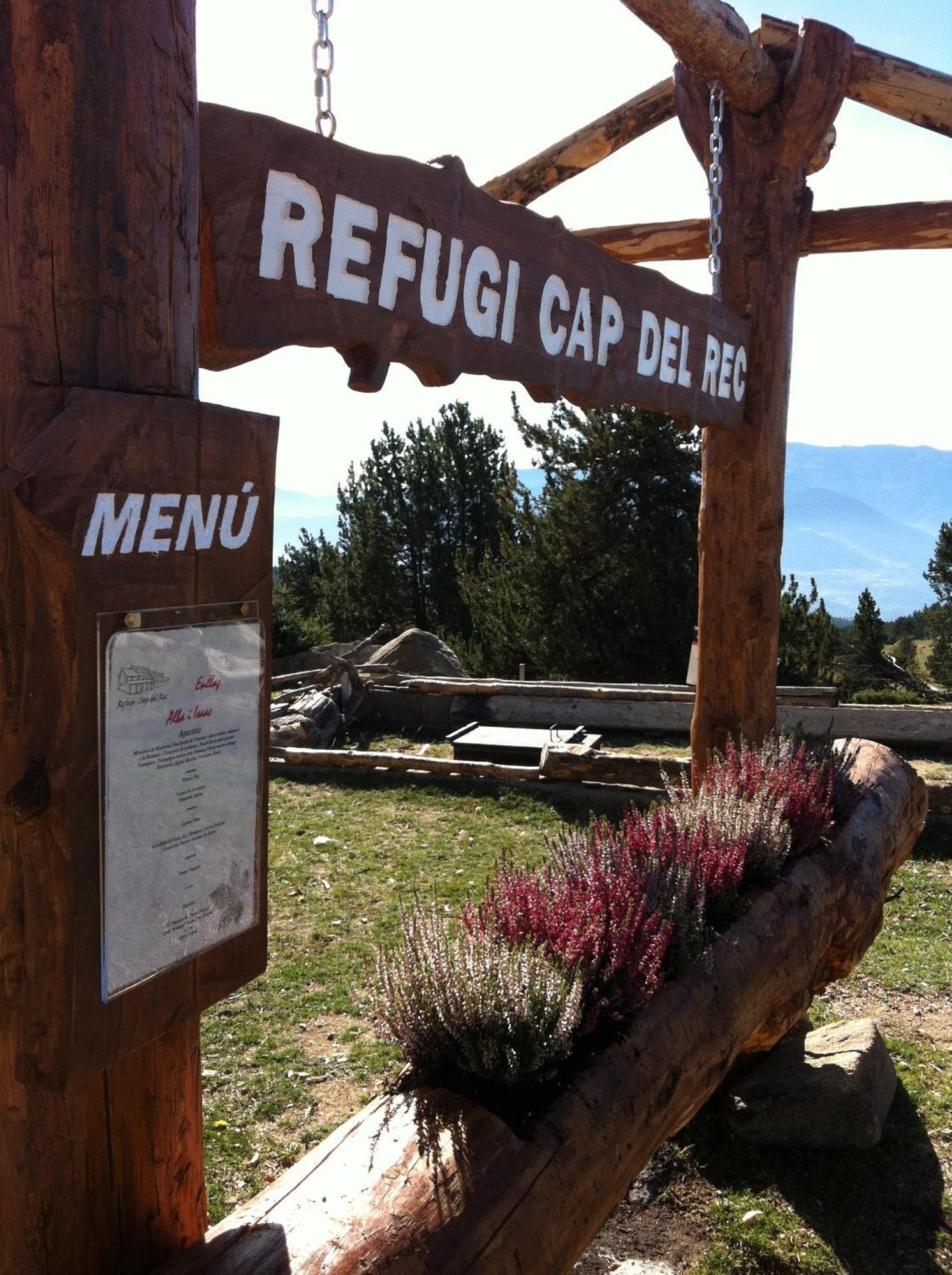 Hostel Refugi Cap Del Rec Lles De Cerdanya Zewnętrze zdjęcie
