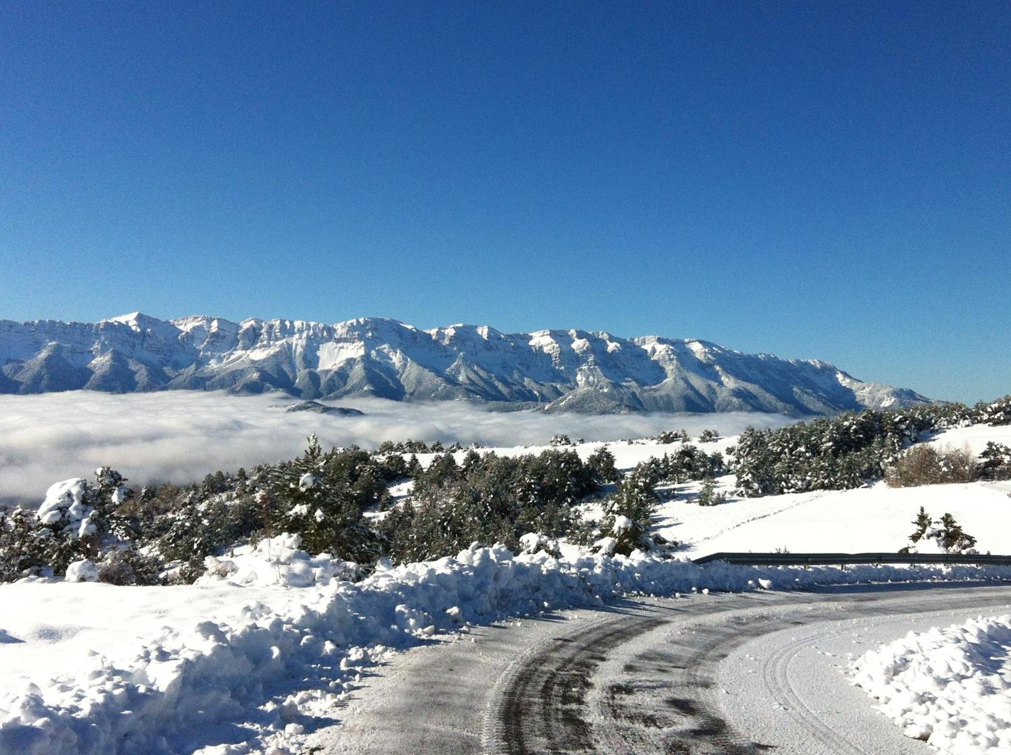Hostel Refugi Cap Del Rec Lles De Cerdanya Zewnętrze zdjęcie